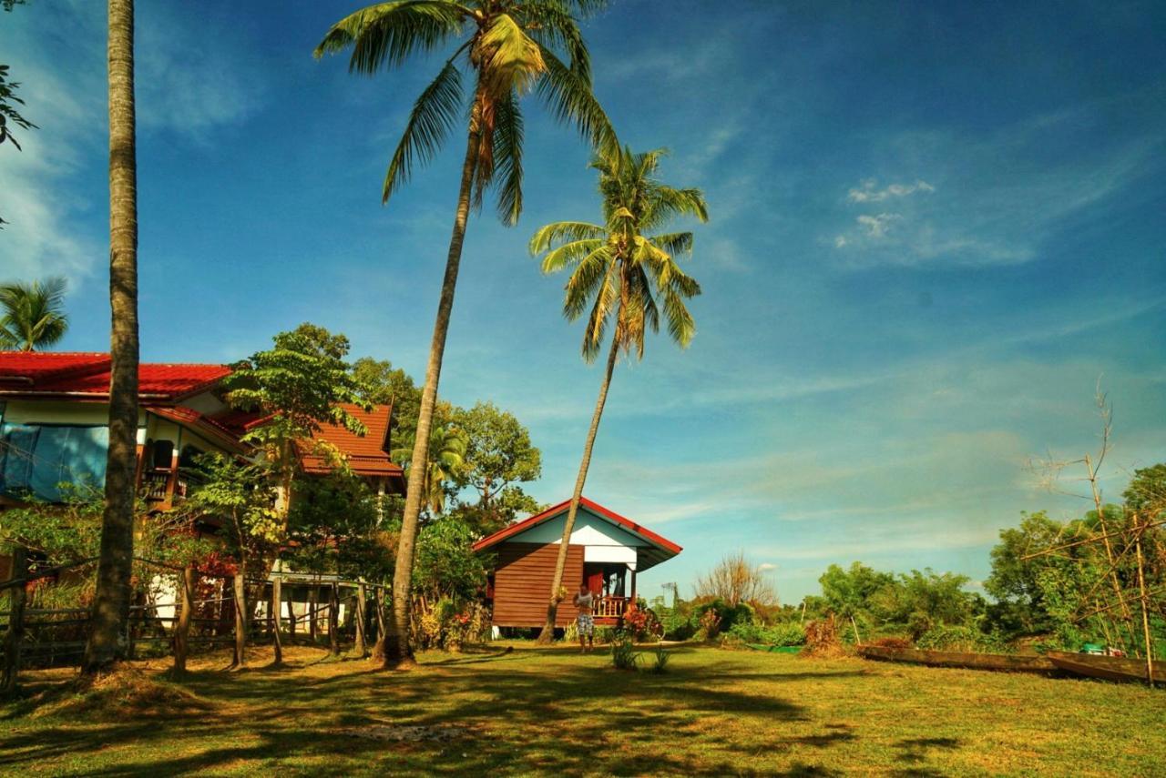 The Boathouse Hotel Don Det Exterior photo